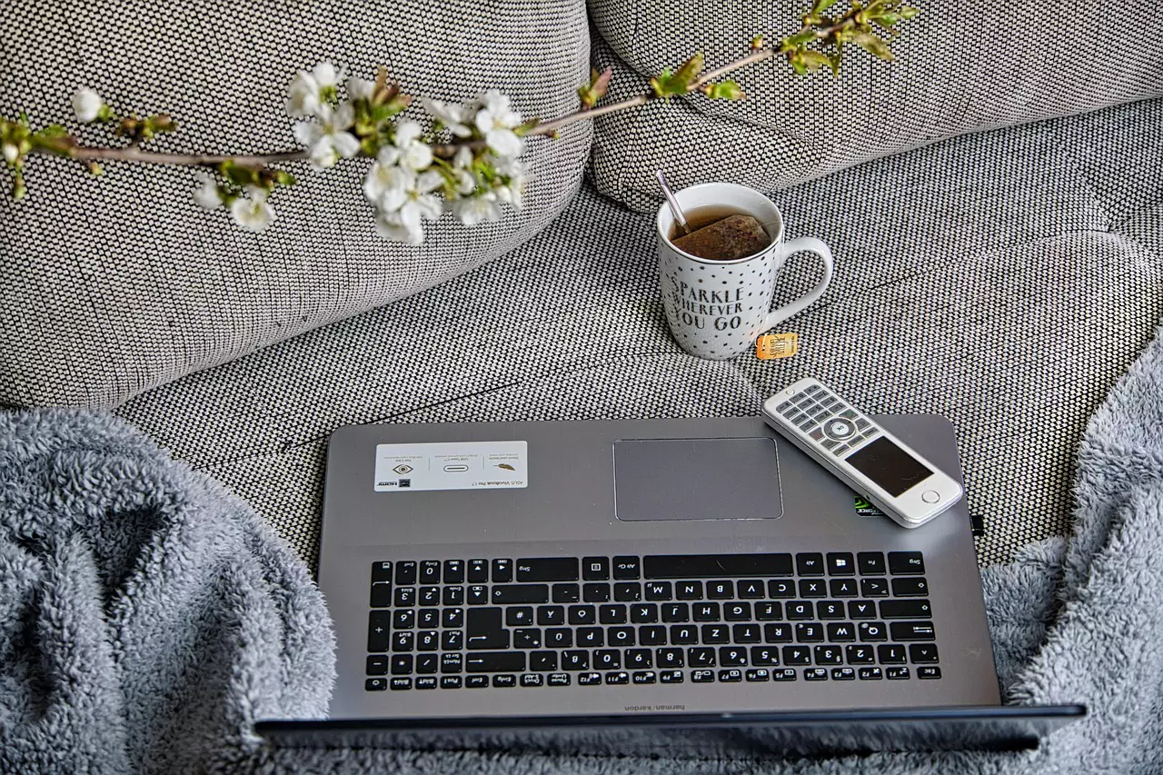 The Rise of Remote Work 2 The Rise of Remote Work